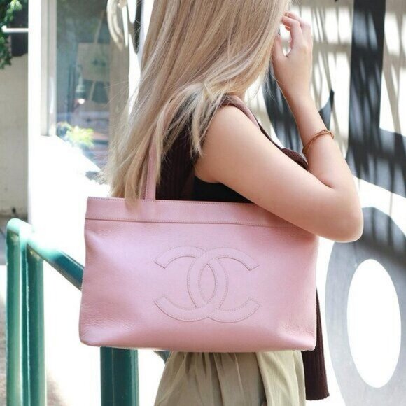 Authentic CHANEL CC Timeless Caviar Logo Shoulder Tote Bag Pink Leather Purse - Picture 1 of 12